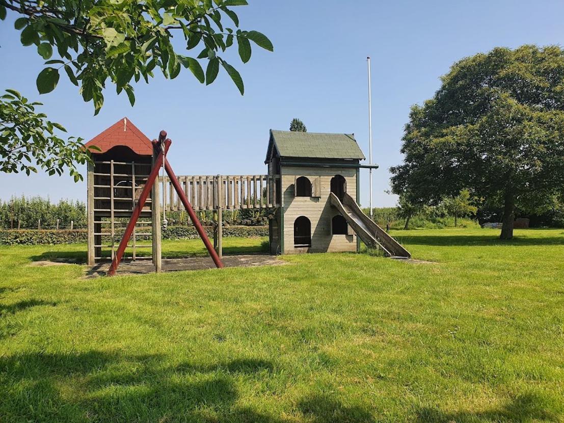 Hoeve Cobelli Noorbeek Exterior photo